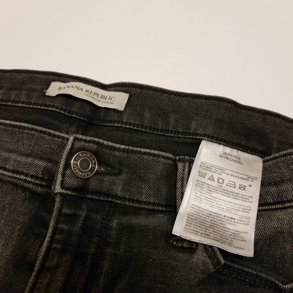 Banana Republic Distressed Jeans - Picture 4 of 5